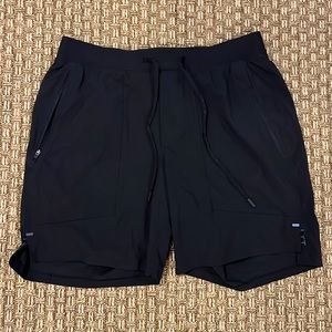 Lululemon License To Train (LTT) 7" Shorts Linerless- Size Large (Black)